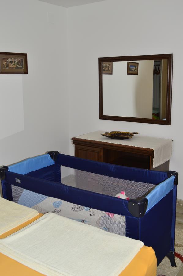 Apartment Mistovic Котор Екстериор снимка